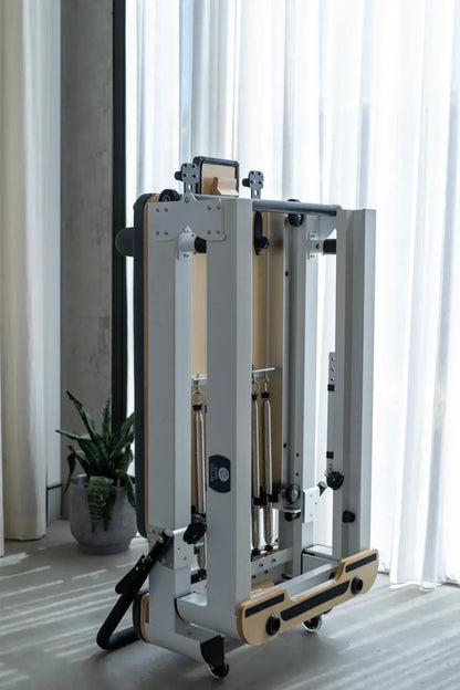 The Queen Foldable Pilates Reformer