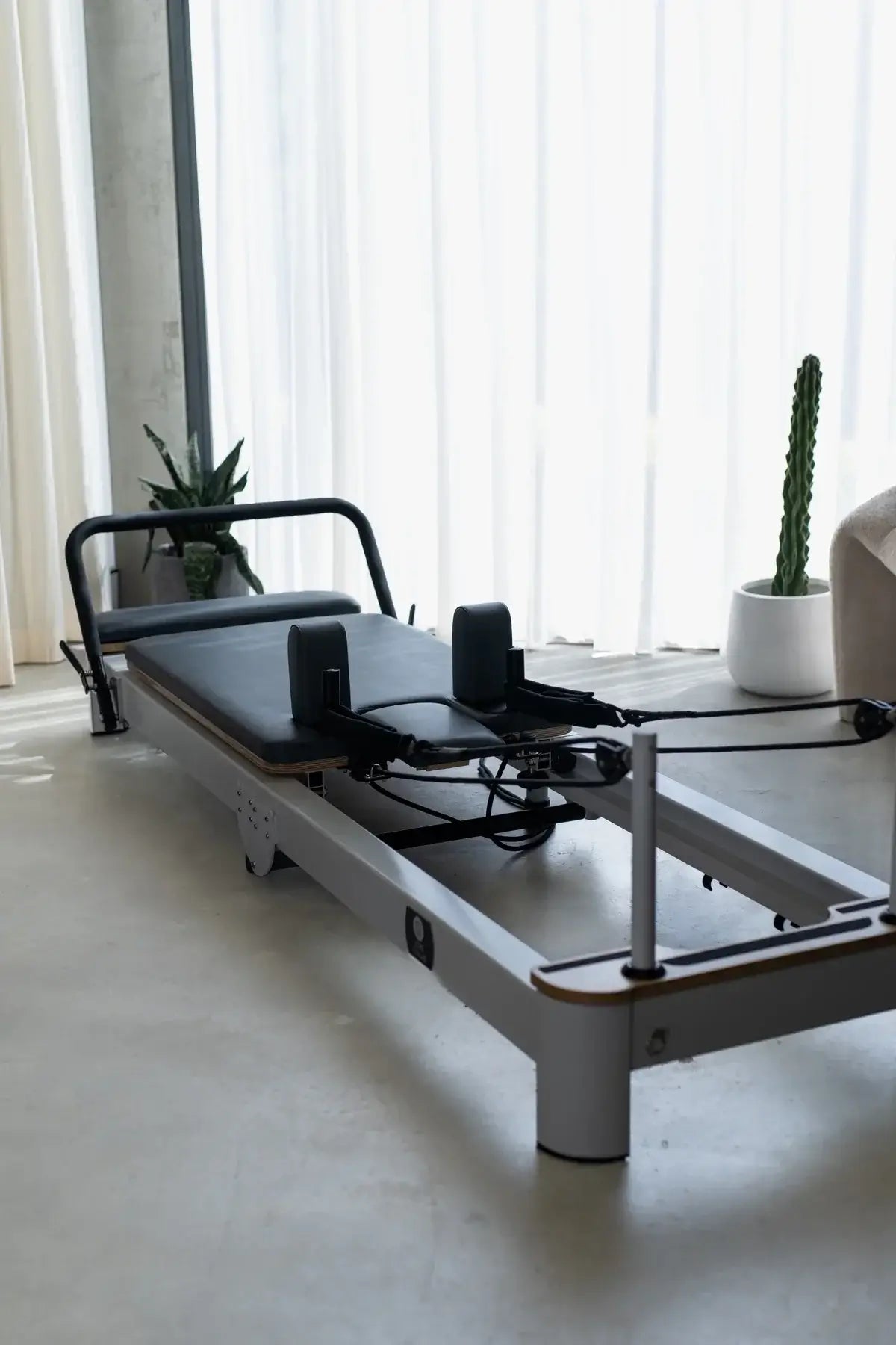 The Queen Foldable Pilates Reformer